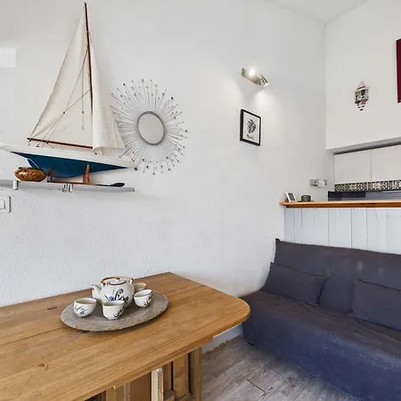 Διαμέρισμα Climatise 2 Pieces A 160m De La Avec Terrasse, Parking Prive Et Proche Commerces - Fr-1-423-240 *